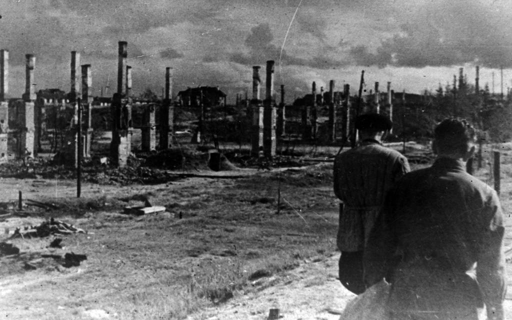Медвежьегорск после изгнания оккупантов. Карелия. 1944